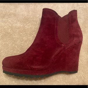 Vaneli, Wedge Booties, Size 8N (AA), Aubergin Suede